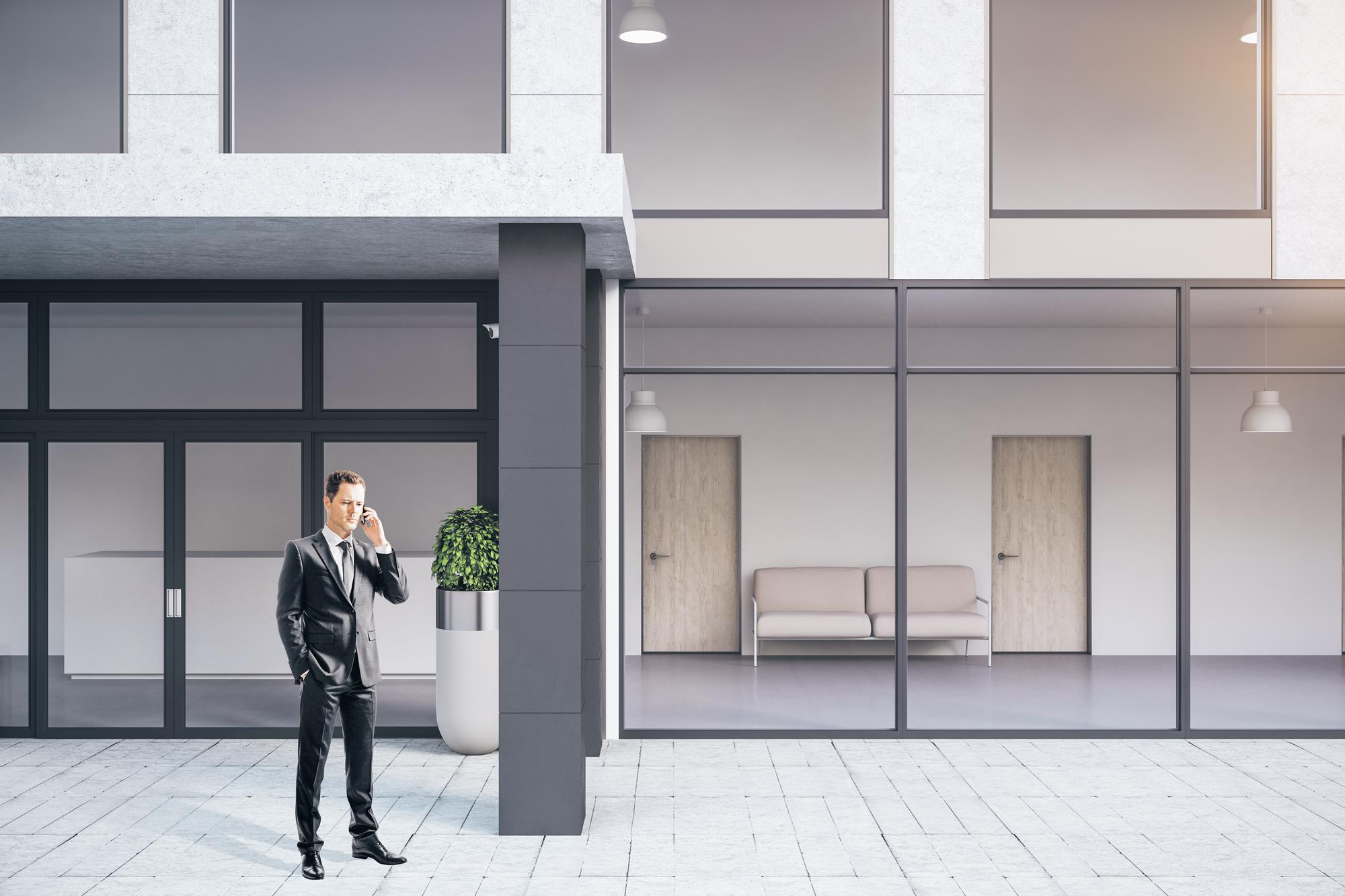 Exterior birou agenție imobiliară